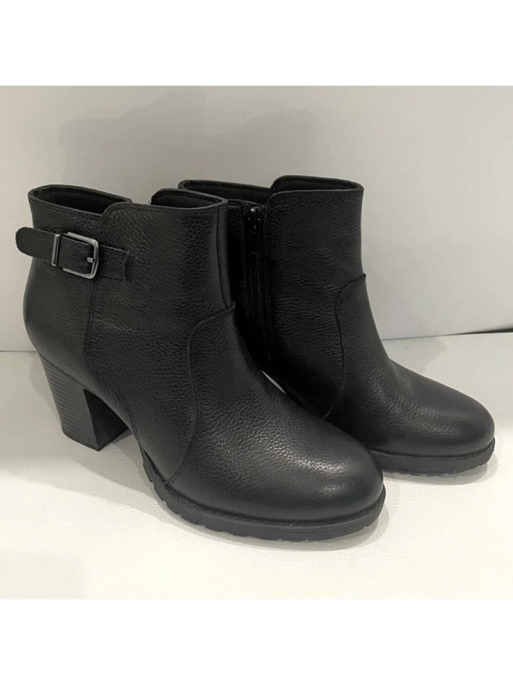 Clarks Verona Gleam Black Leather Ankle Boots - 7.5